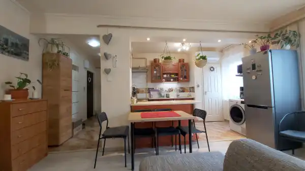 Eladó téglalakás, Vác 2 szoba 46 m² 54.9 M Ft